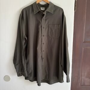 L.L. Bean | Olive 100% Cotton Herringbone Button down Classic Shirt | XL Tall